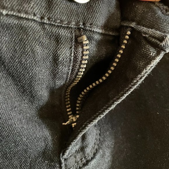 Forever 21 Skinny Jeans - Picture 3 of 7